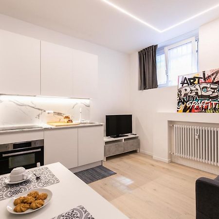 Luxury Apartment - A Due Passi Dal Centro Di Milano Exterior foto